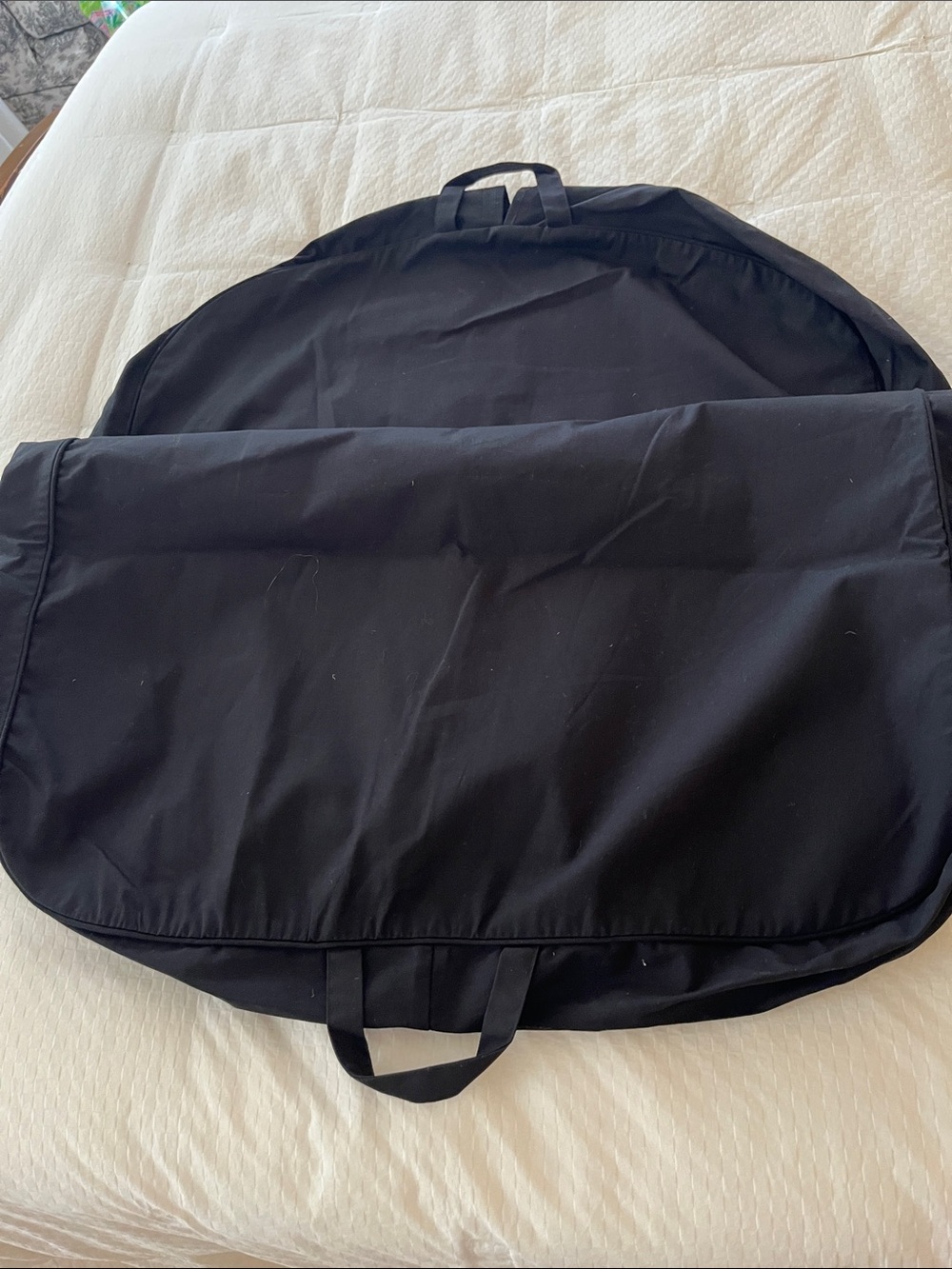 Garment bag - Picture 2 of 4